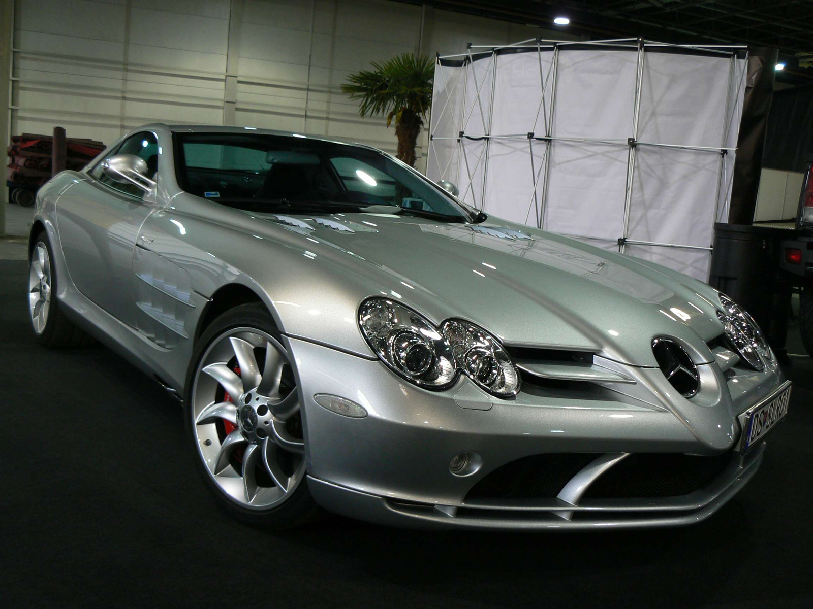 Mercedes McLaren SLR