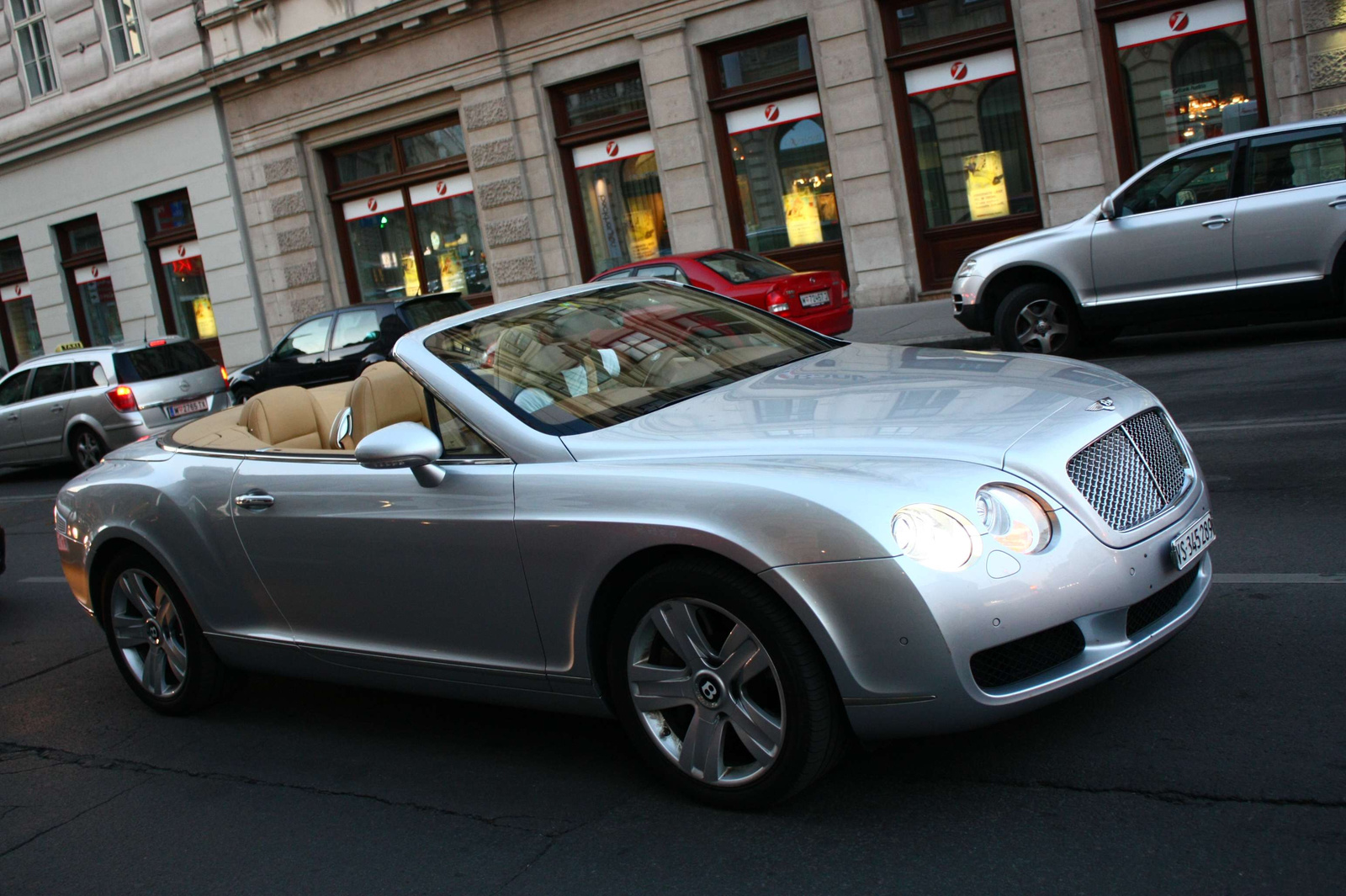 Bentley Continental GTC