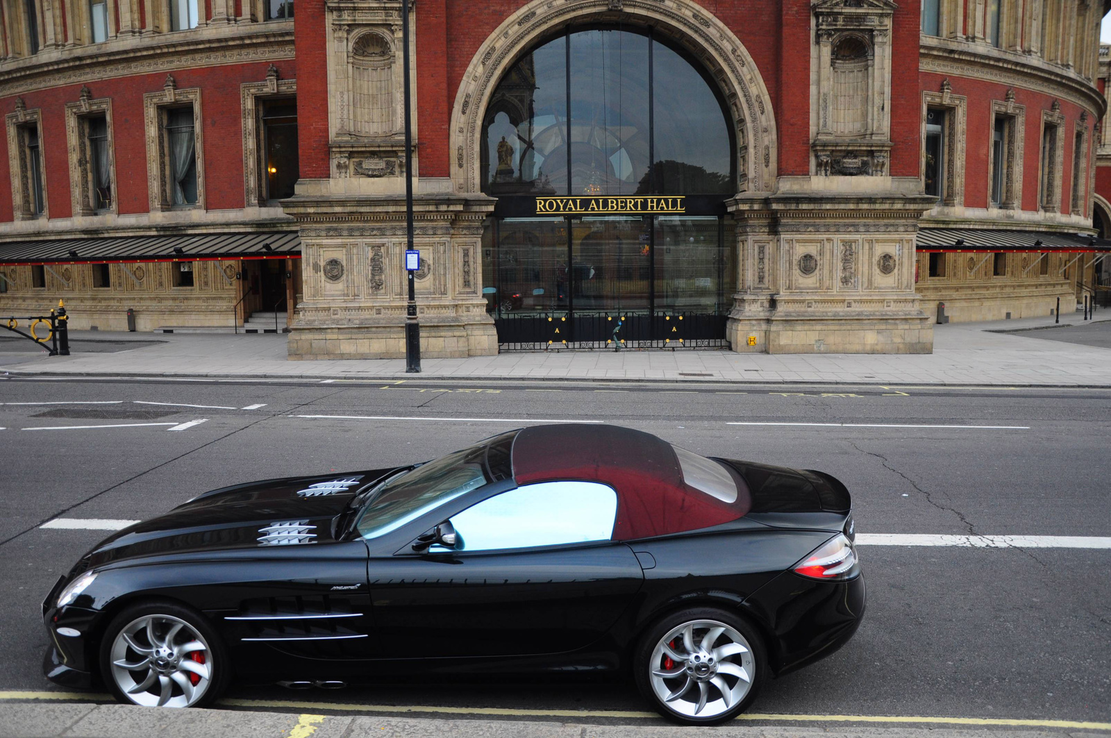 McLaren Mercedes SLR Roadster