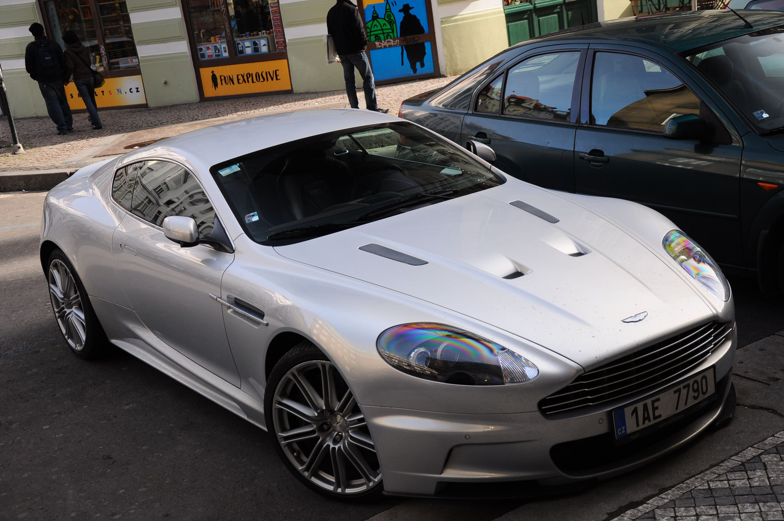 Aston Martin DBS