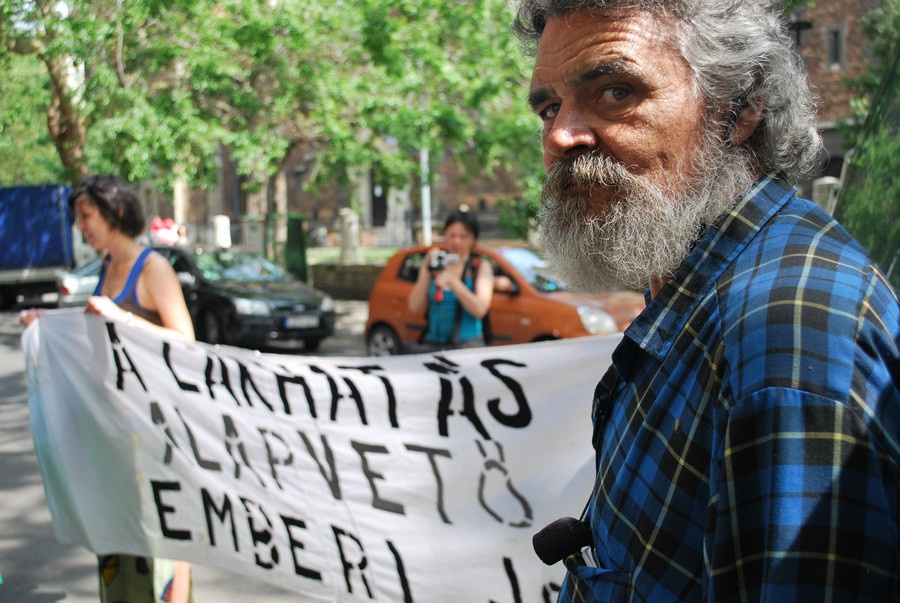 25Bakátstéri AVMdemo