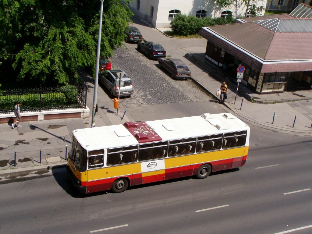 ik256-volánbusz-050529-01