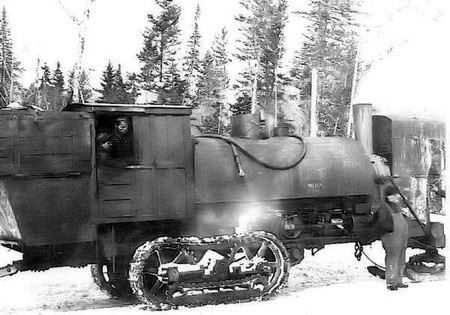 Lombard rönk-vontató gőztraktor (1905 körül) 3