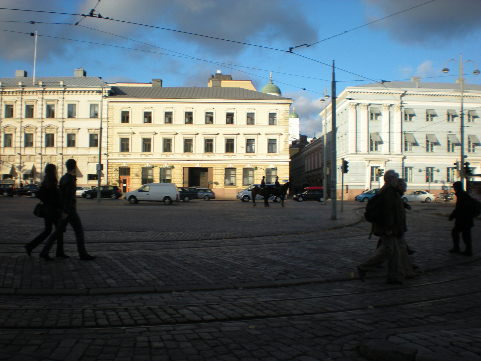 setaloutca, hatterbe lovas rendorok