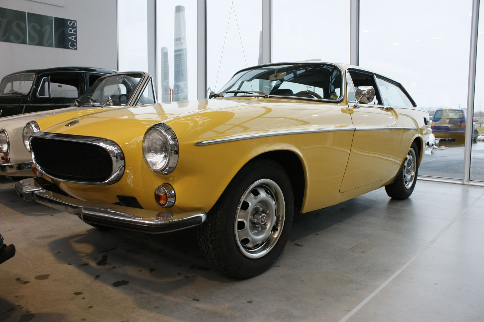 Volvo P1800ES