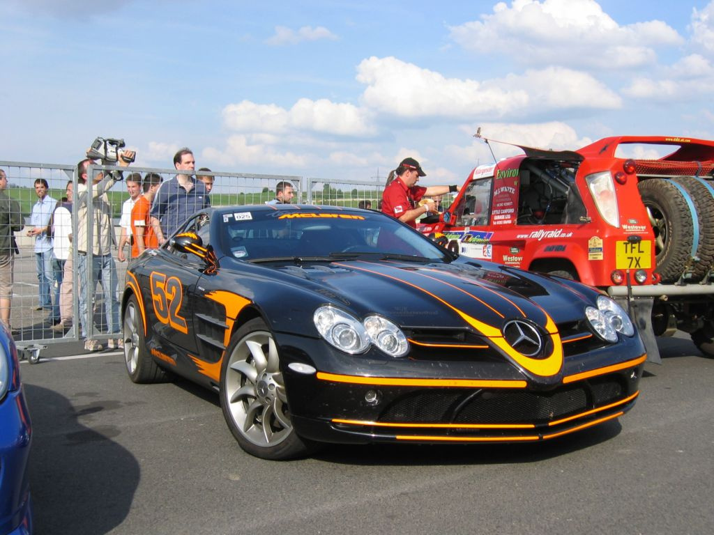 Mercedes SLR