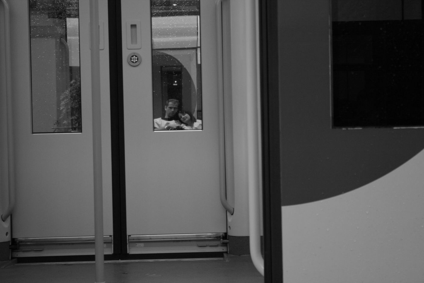 metro belső ajtó,magyar arczok