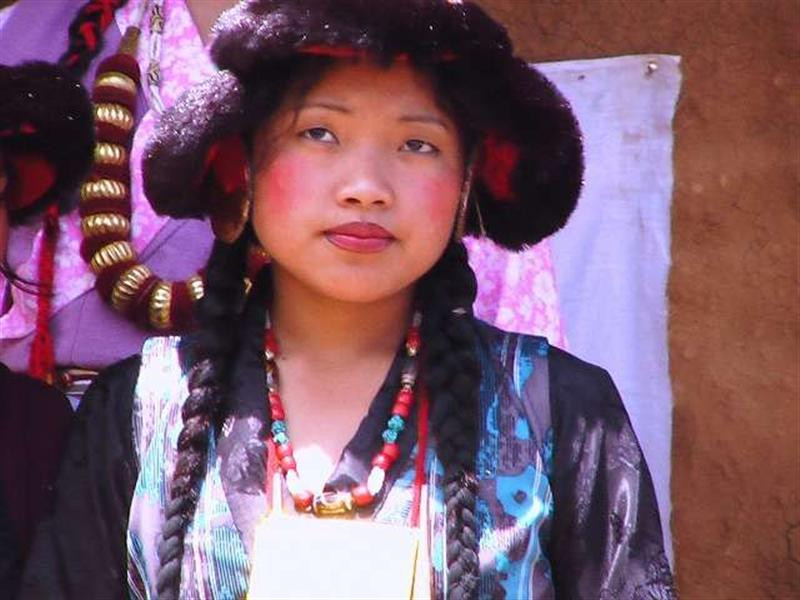 Help Tourism People of East Himalaya 55 (Medium)