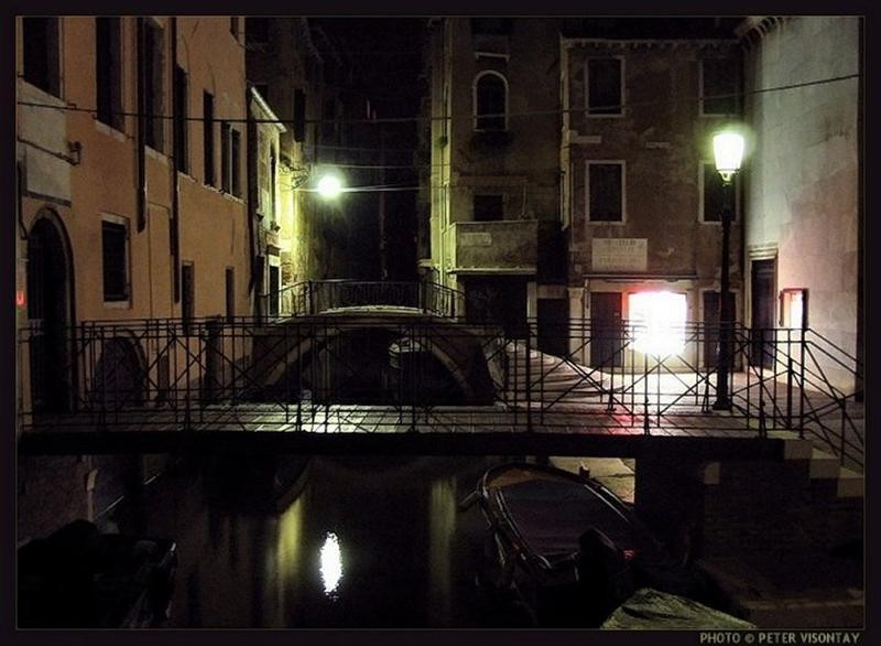 Italy Venice Nightshot (Medium) (Medium)