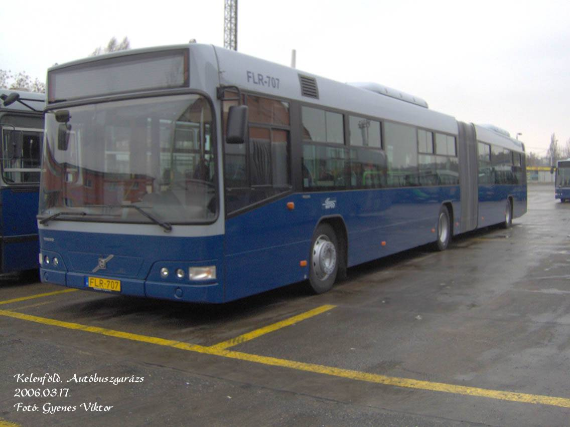 Busz FLR-707