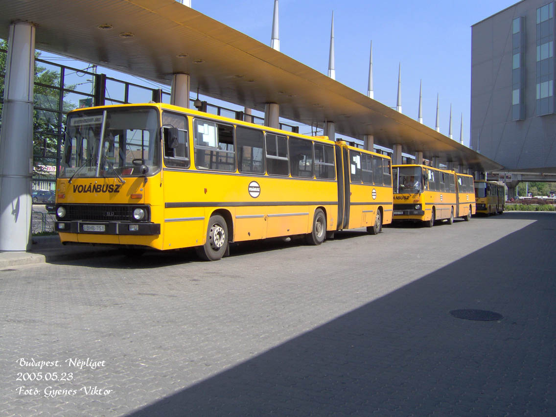 Ikarus 280-BHB-751