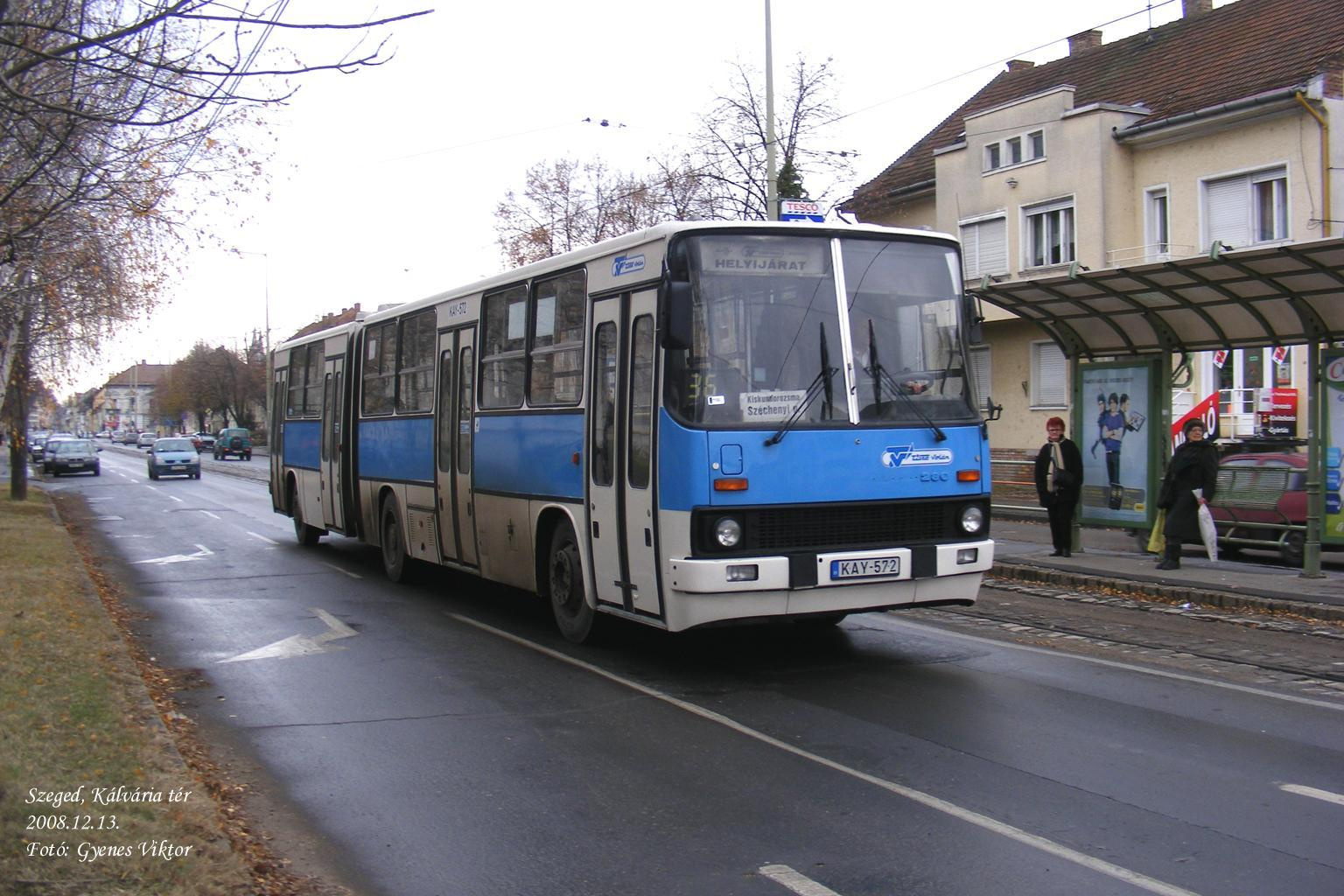 Ikarus 280-KAY-572