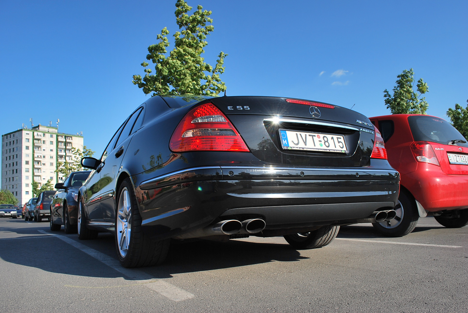 Mercedes-Benz E55 AMG