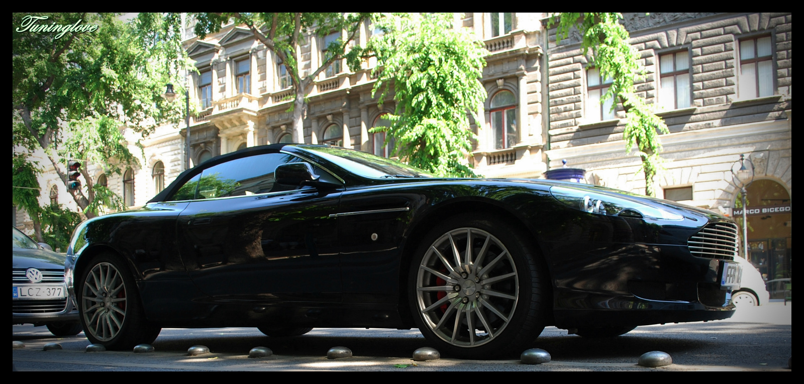 Aston Martin DB9 Volante